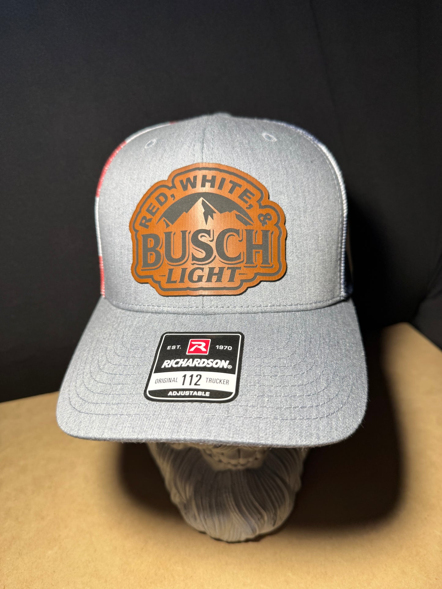 Red, white, Busch lite Richardson 112