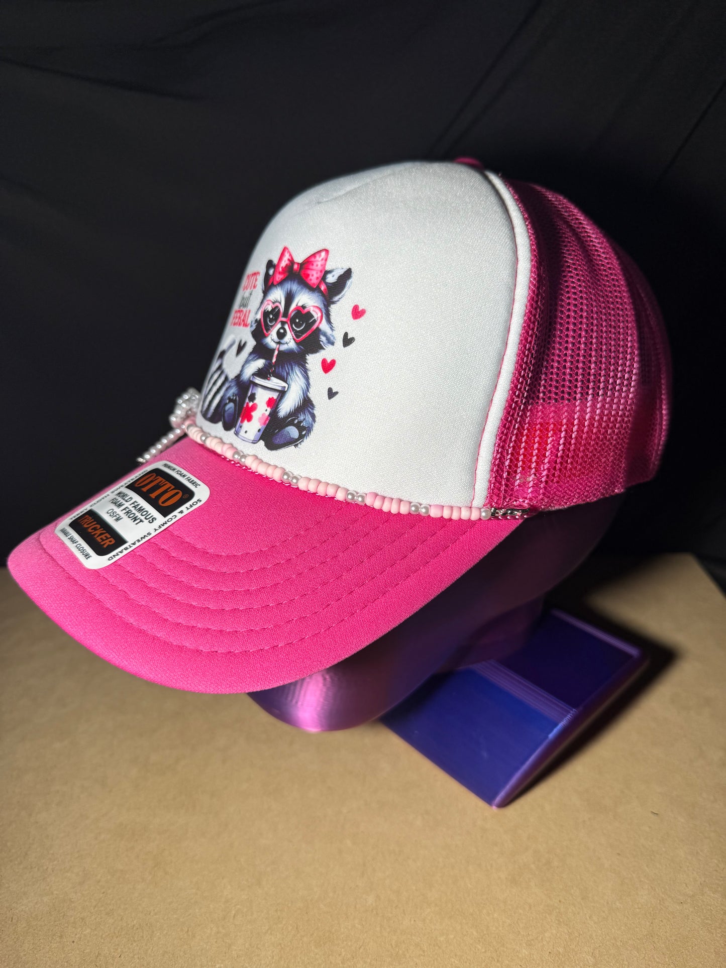 Cute but feral OTTO Cap